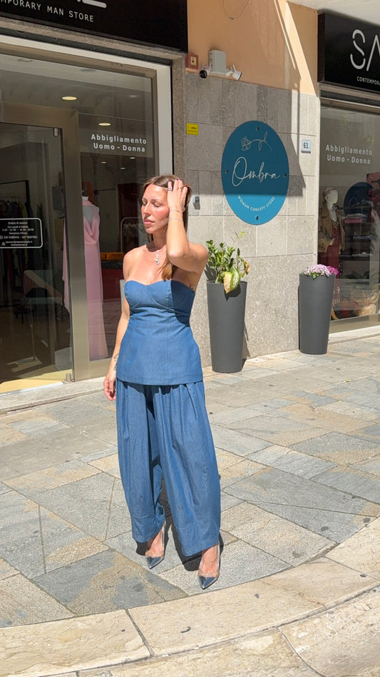 KOSTUMN1 Canotta con Bustier