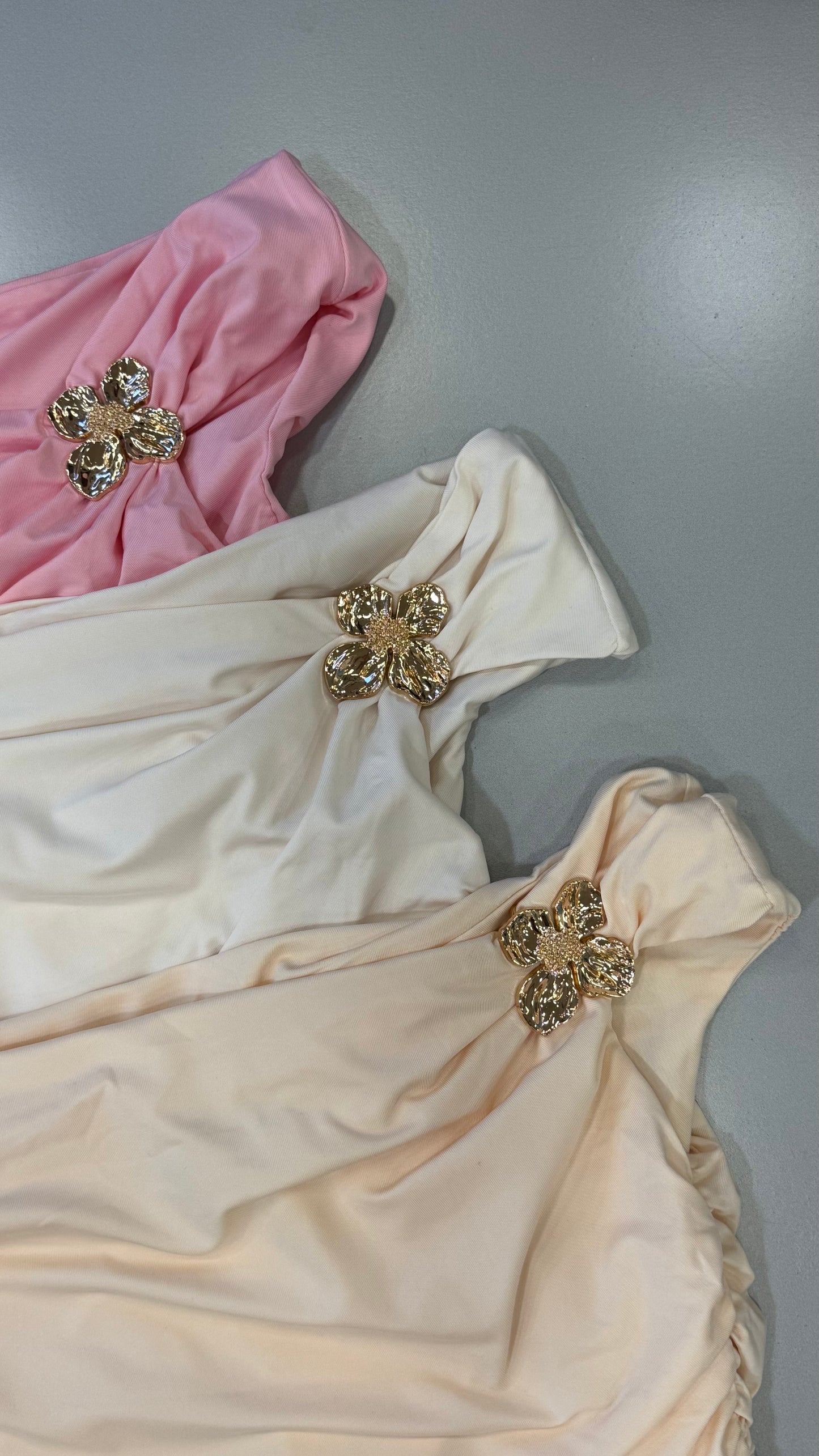 Maglia Petalo Dorato "Più colori"