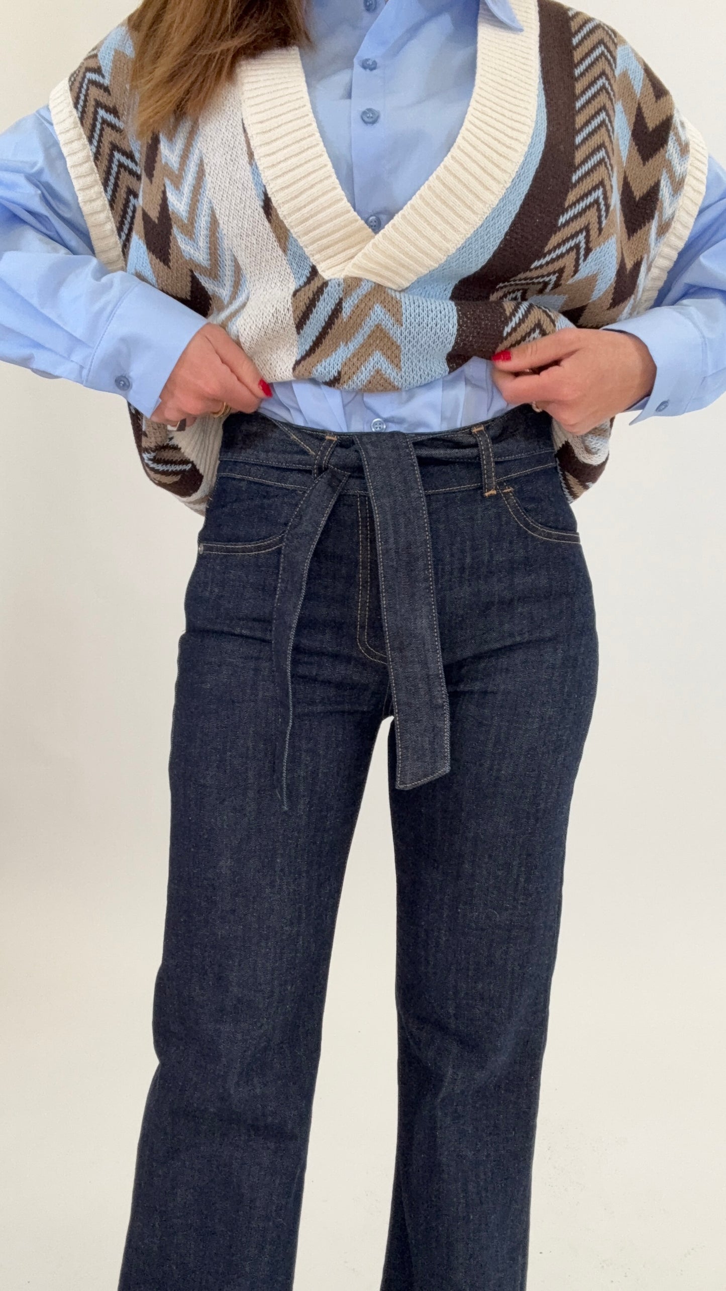 PLEASE Jeans a zampa con cintura annodata