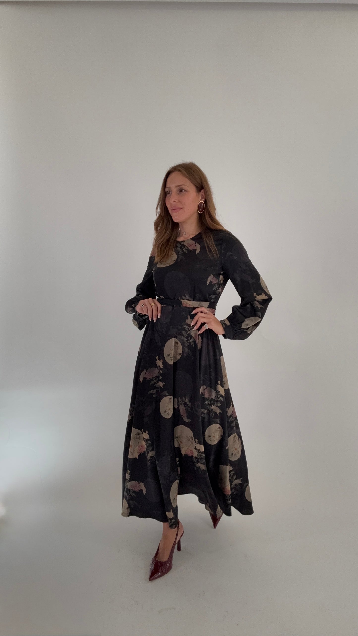 ANONYME Abito Shines